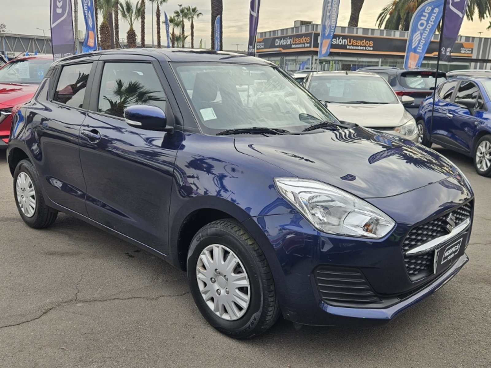Suzuki SWIFT GLX 1.2 MT 2023 - Foto 3 de 20