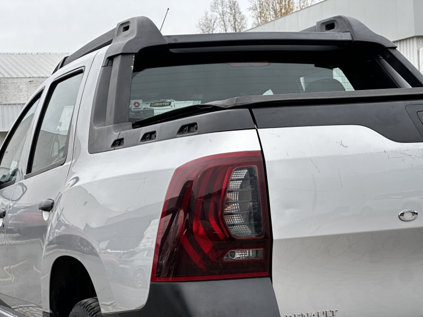 RENAULT OROCH ZEN CD MT 1.6 2019 - Imagen 8 de 18