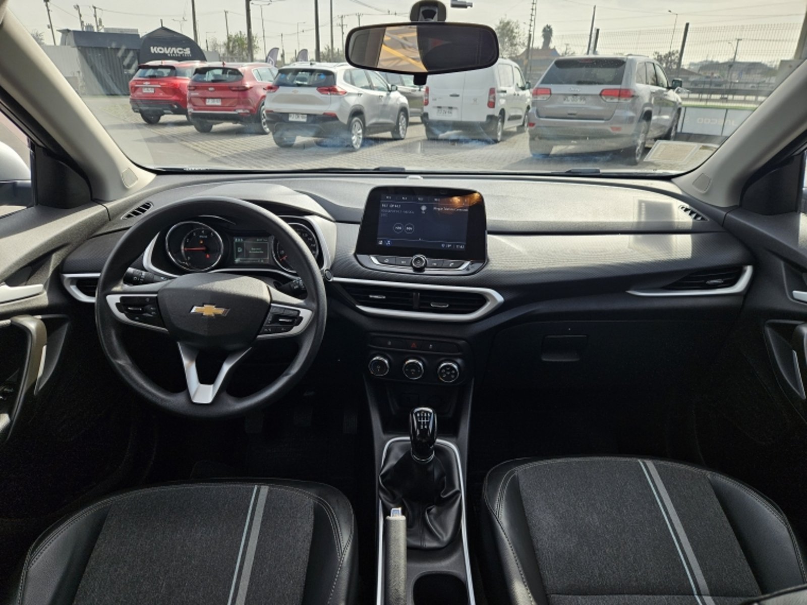 CHEVROLET TRACKER LTZ 1.2T MT 2023 - Imagen 9 de 20