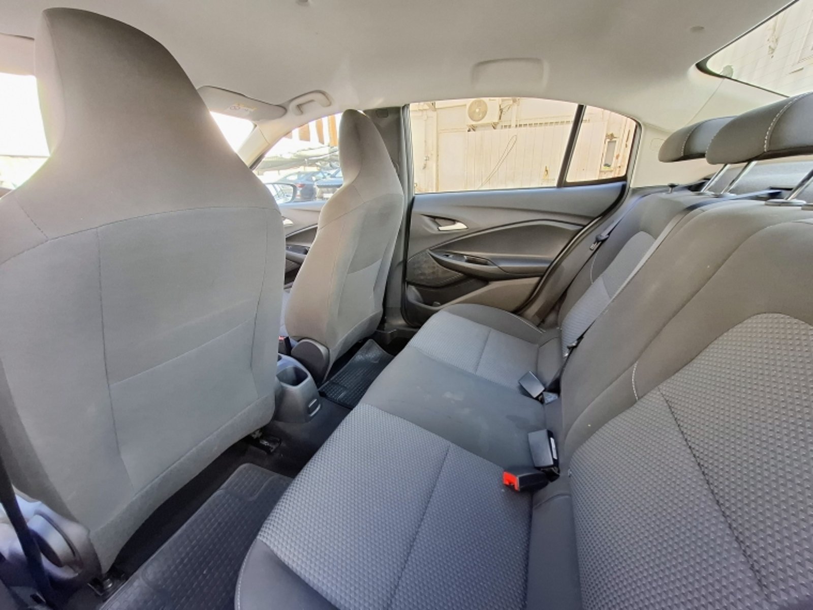 CHEVROLET ONIX LT MT 2024 - Imagen 19 de 20