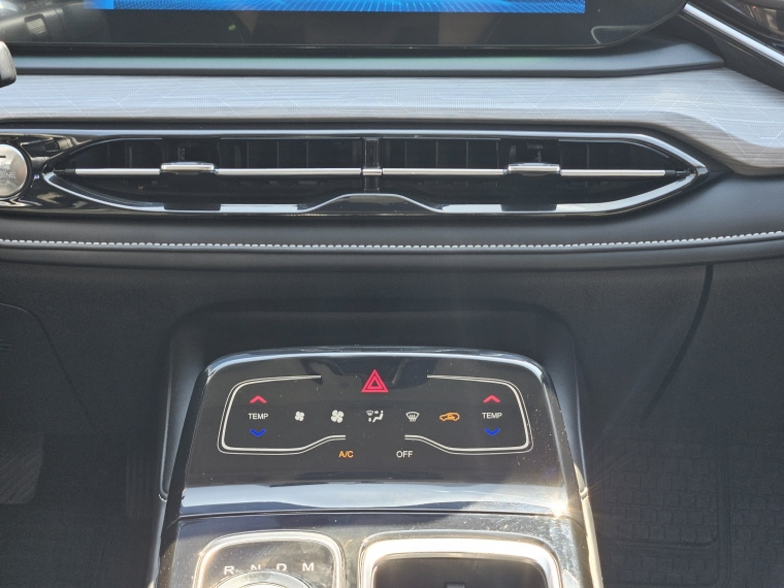 JAC JS6 LUXURY SE AT 1.5 2023 - Imagen 11 de 20