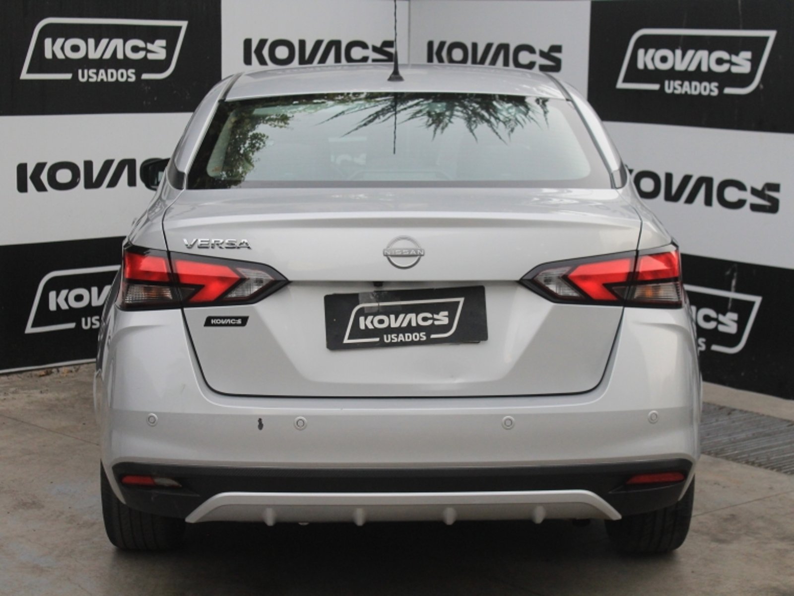 NISSAN VERSA 1.6  SDVANCE  MT 2024 - Imagen 18 de 19