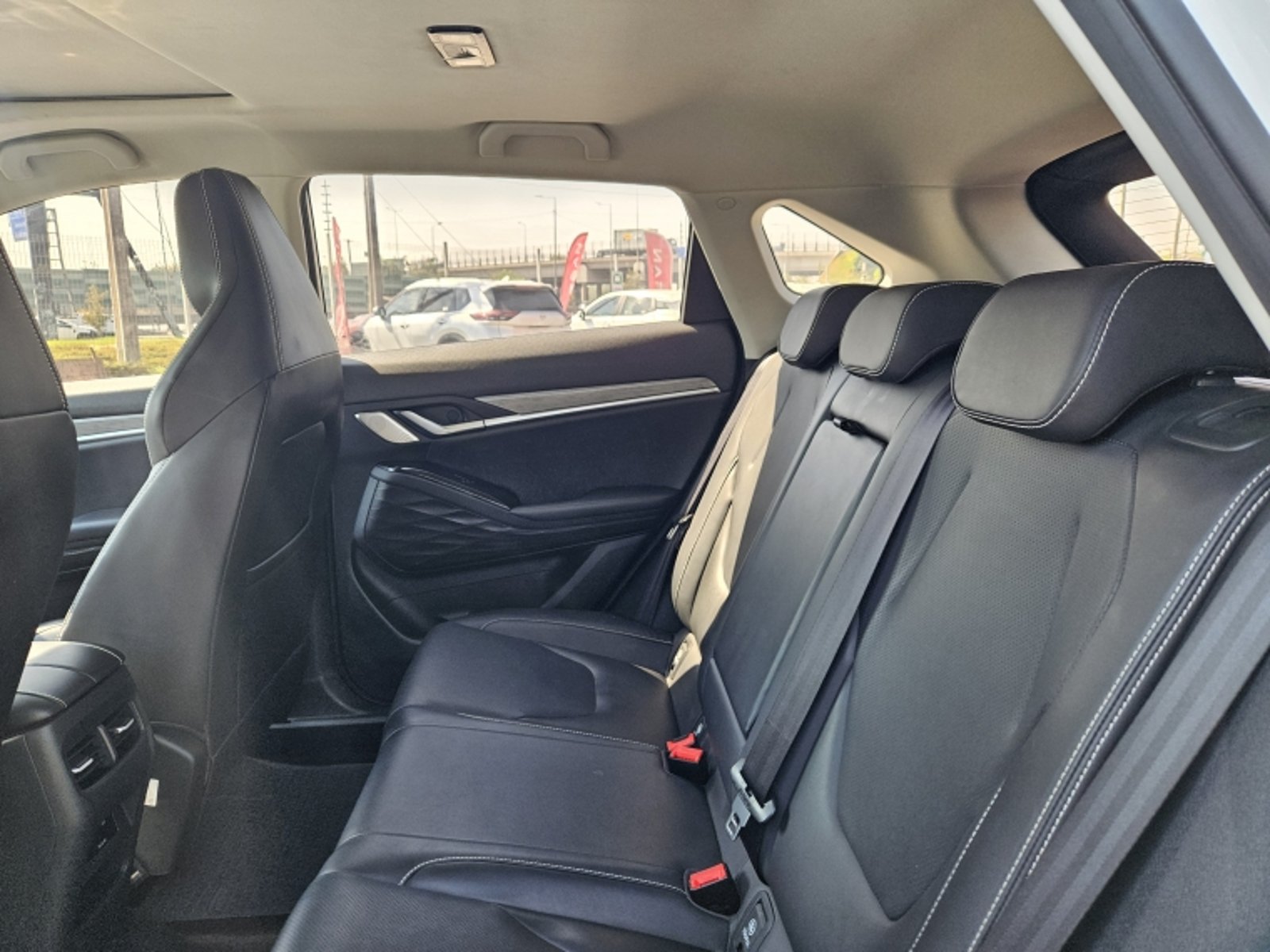 JAC JS6 LUXURY SE AT 1.5 2023 - Imagen 8 de 20