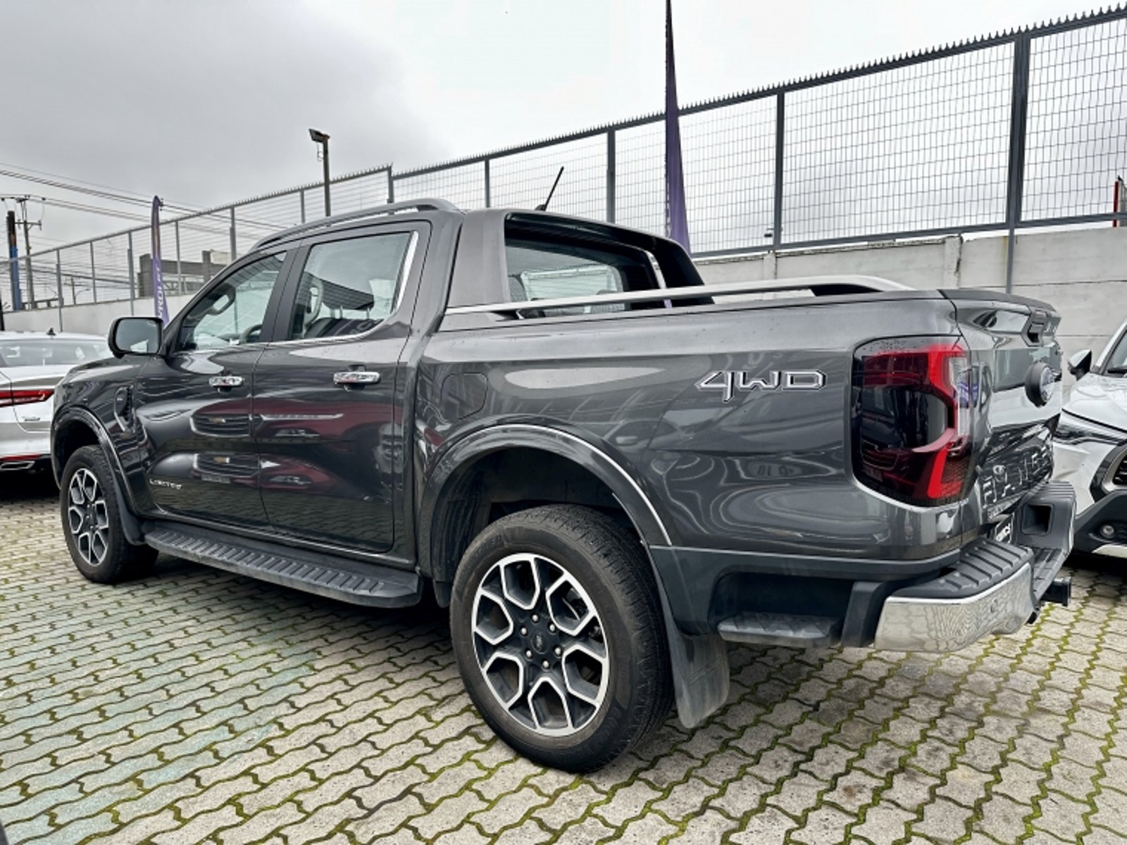 FORD RANGER LIMITED 3.0 AUT 2025 - Imagen 7 de 18