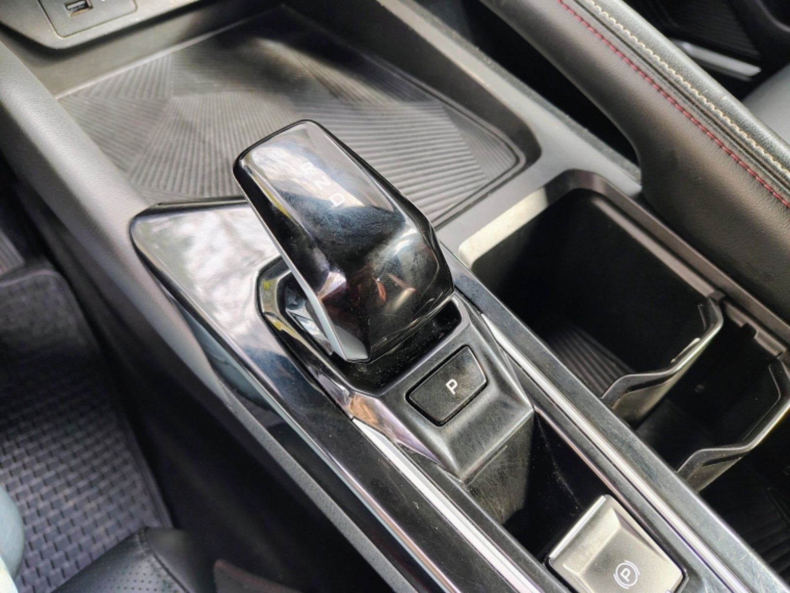 GEELY COOLRAY 1.5 SPORT 7DCT AT 2023 - Imagen 15 de 20