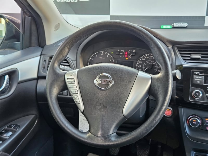 Nissan SENTRA SENTRA B17 1.8 2021 - Imagen 11 de 17