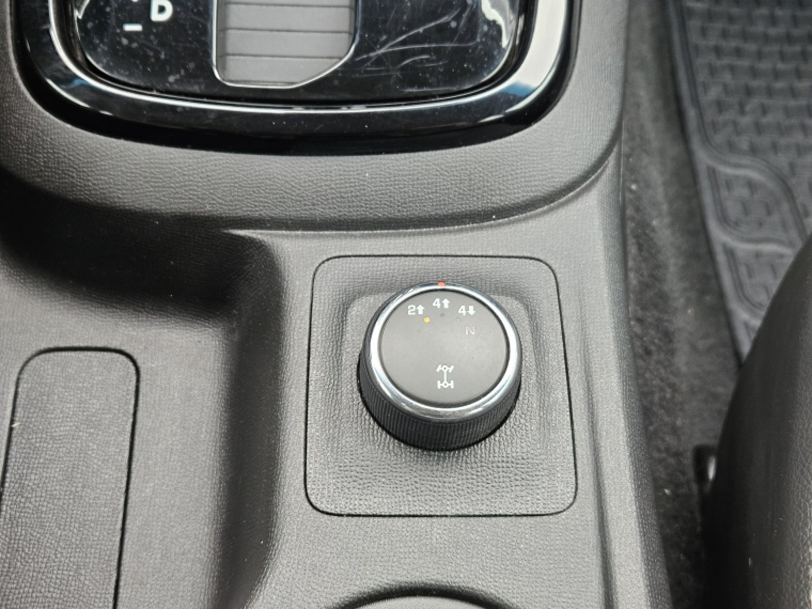 Chevrolet COLORADO HIGH COUNTRY 4X4 2.8 AT 2023 - Imagen 14 de 20