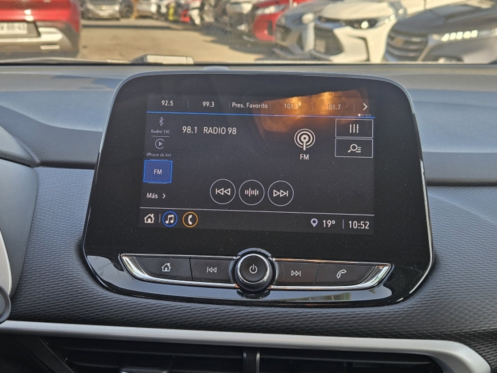 Chevrolet TRACKER TRACKER 1.2T LTZ MT P 2023 - Imagen 11 de 20