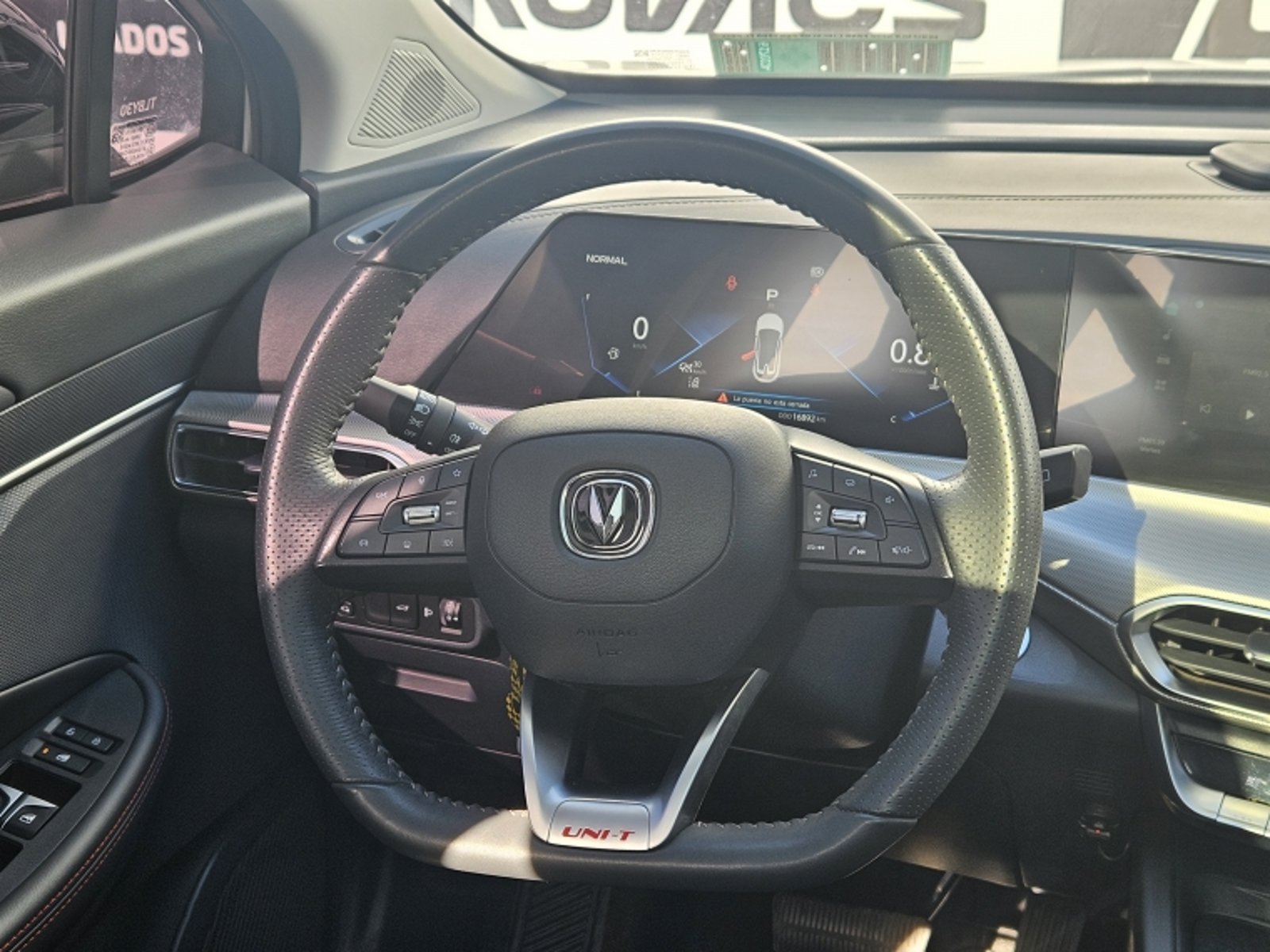 CHANGAN UNI-T ELITE AT 2024 - Imagen 14 de 20