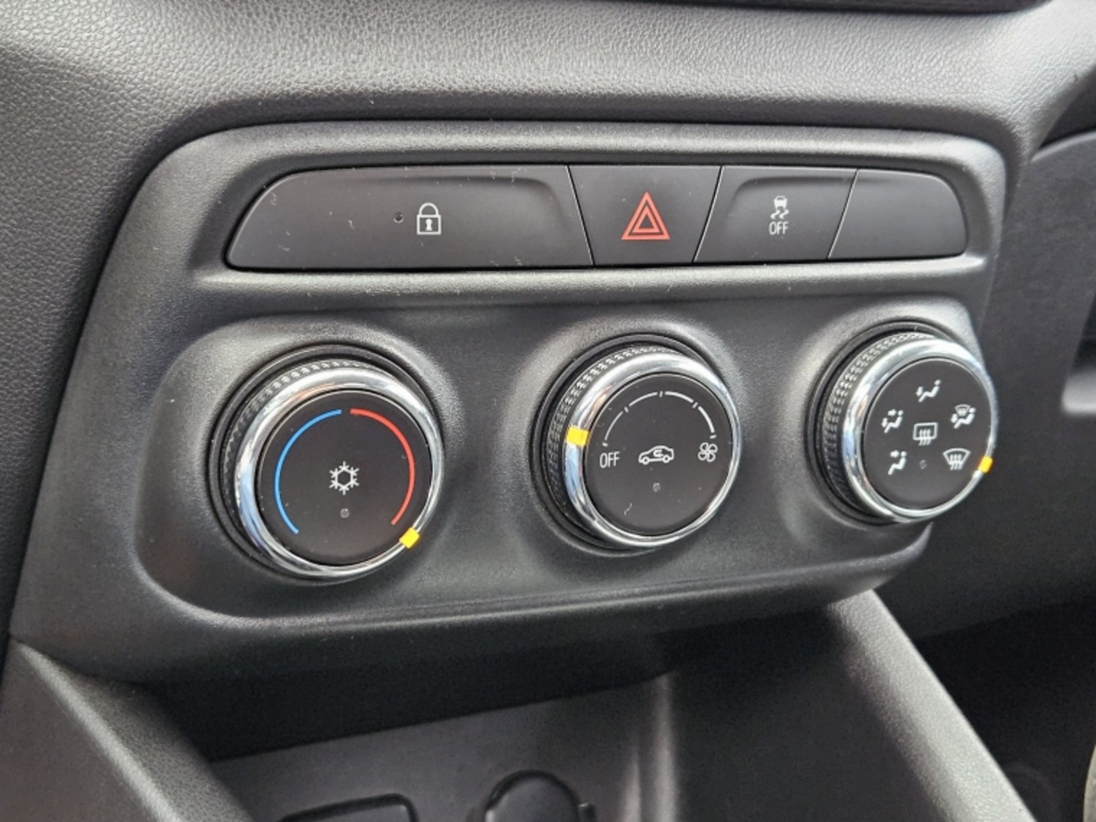 CHEVROLET TRACKER 1.2 LTZ AT 2022 - Imagen 15 de 18