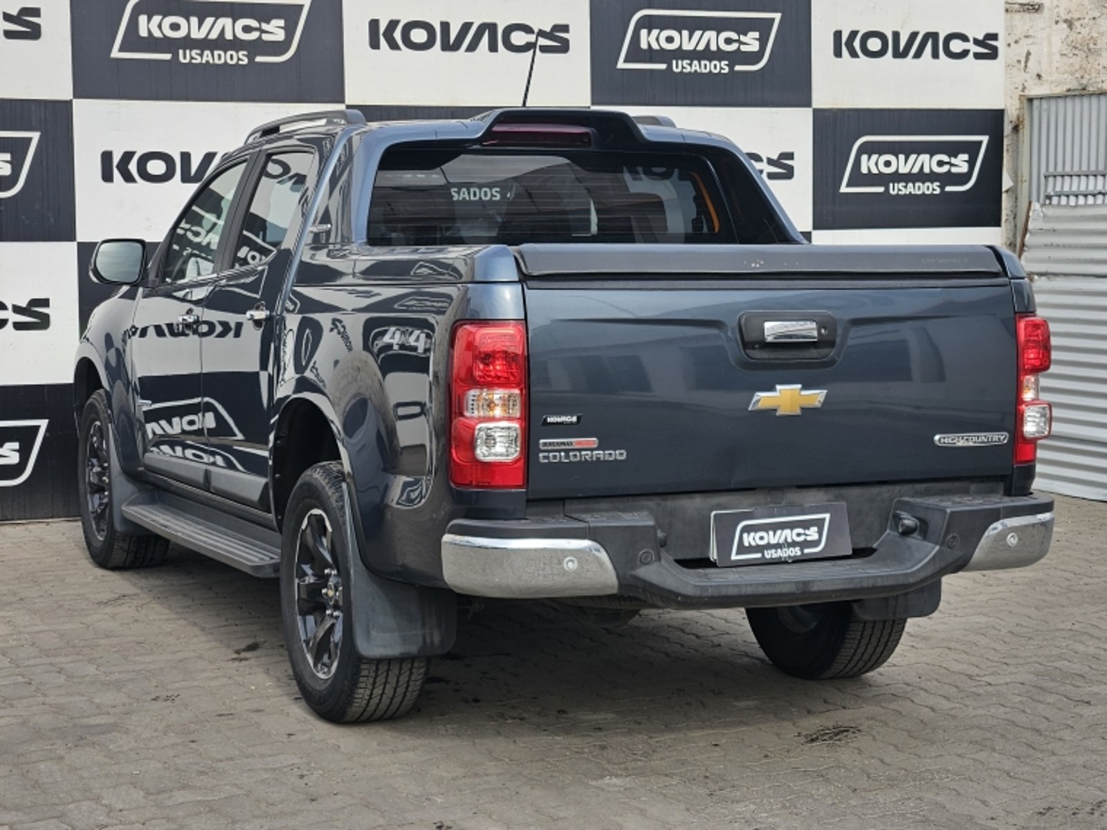 CHEVROLET COLORADO 2.8 HIGH COUNTRY AT 4X4 DIESEL 2021 - Imagen 6 de 20