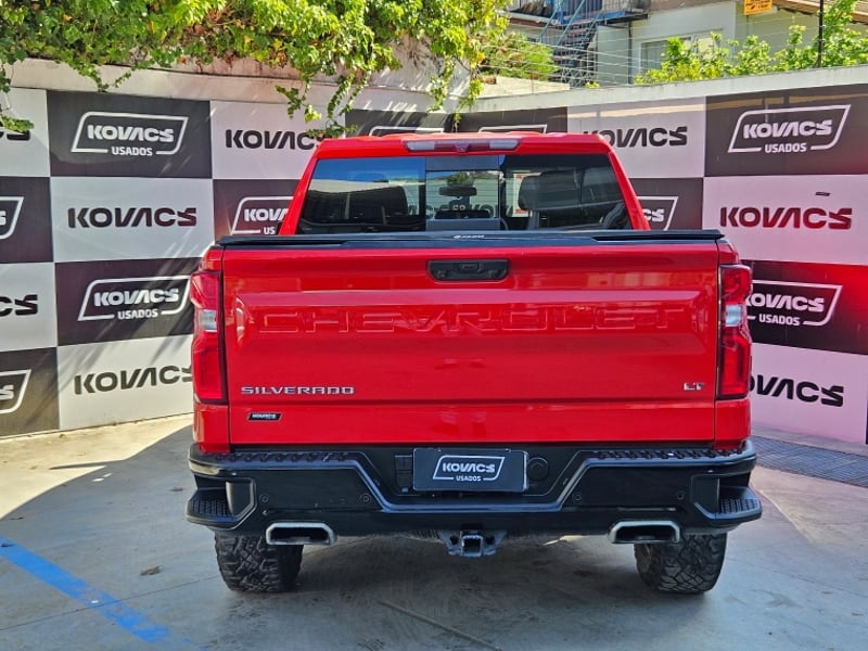 Chevrolet SILVERADO 5.3  CC LT TB  AT 2023 - Imagen 6 de 19