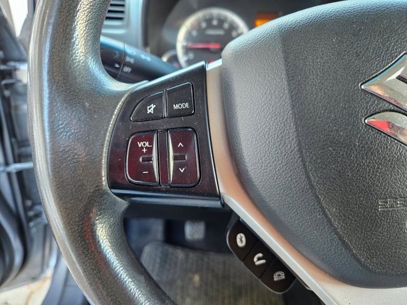 Suzuki SWIFT SWIFT GL HB 1.2 2017 - Imagen 18 de 19
