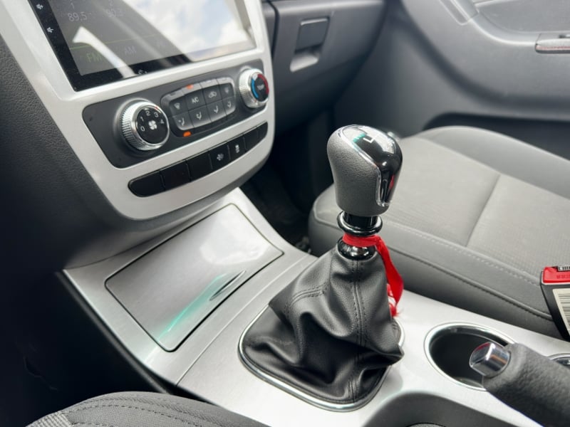 JAC T8 2.0 COMFORT MT 4X2 2023 - Imagen 15 de 19