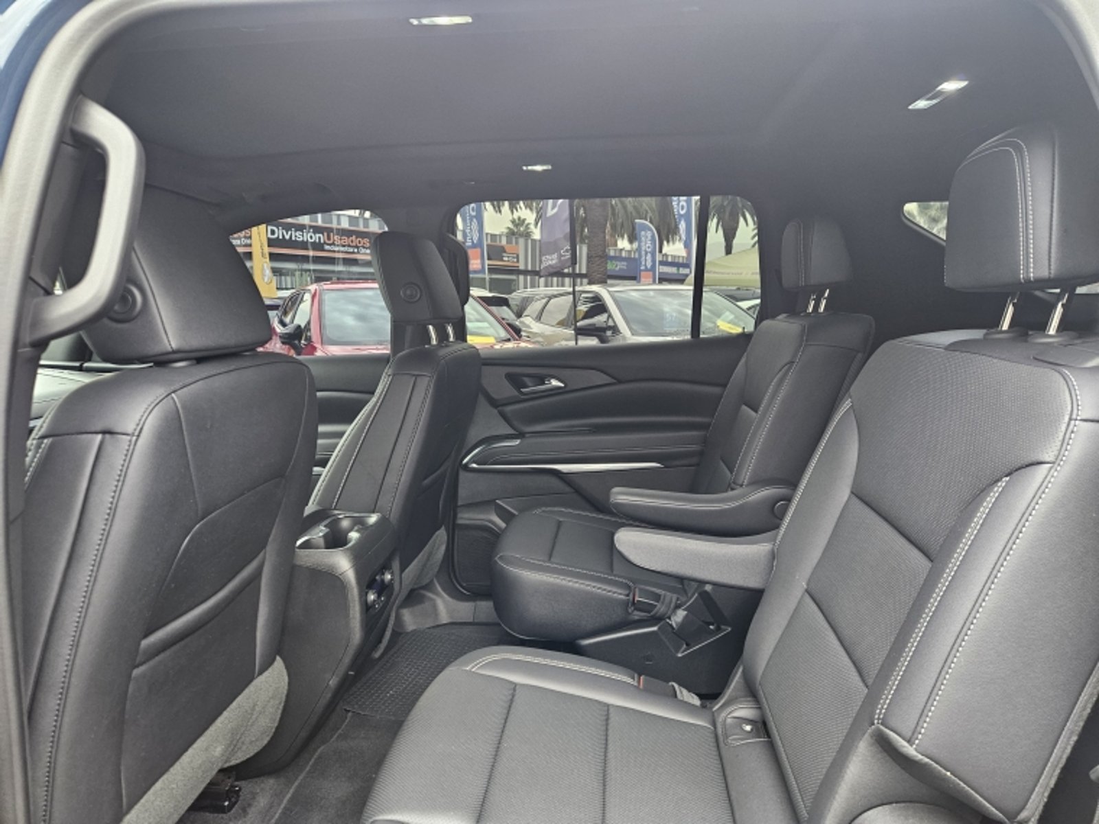 CHEVROLET TRAVERSE TRAVERSE 4X4 2.5 AUT 2025 - Imagen 8 de 20