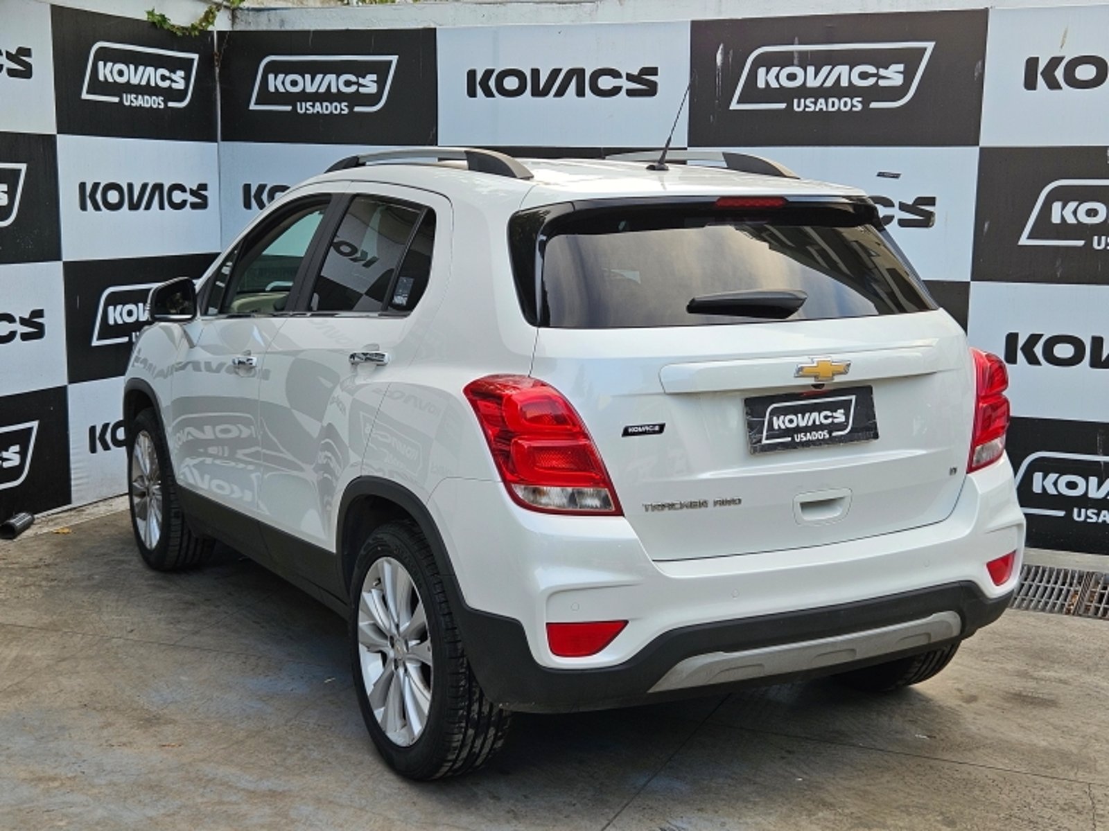 Chevrolet TRACKER 1.8 LT AT 4X4 2020 - Imagen 19 de 19