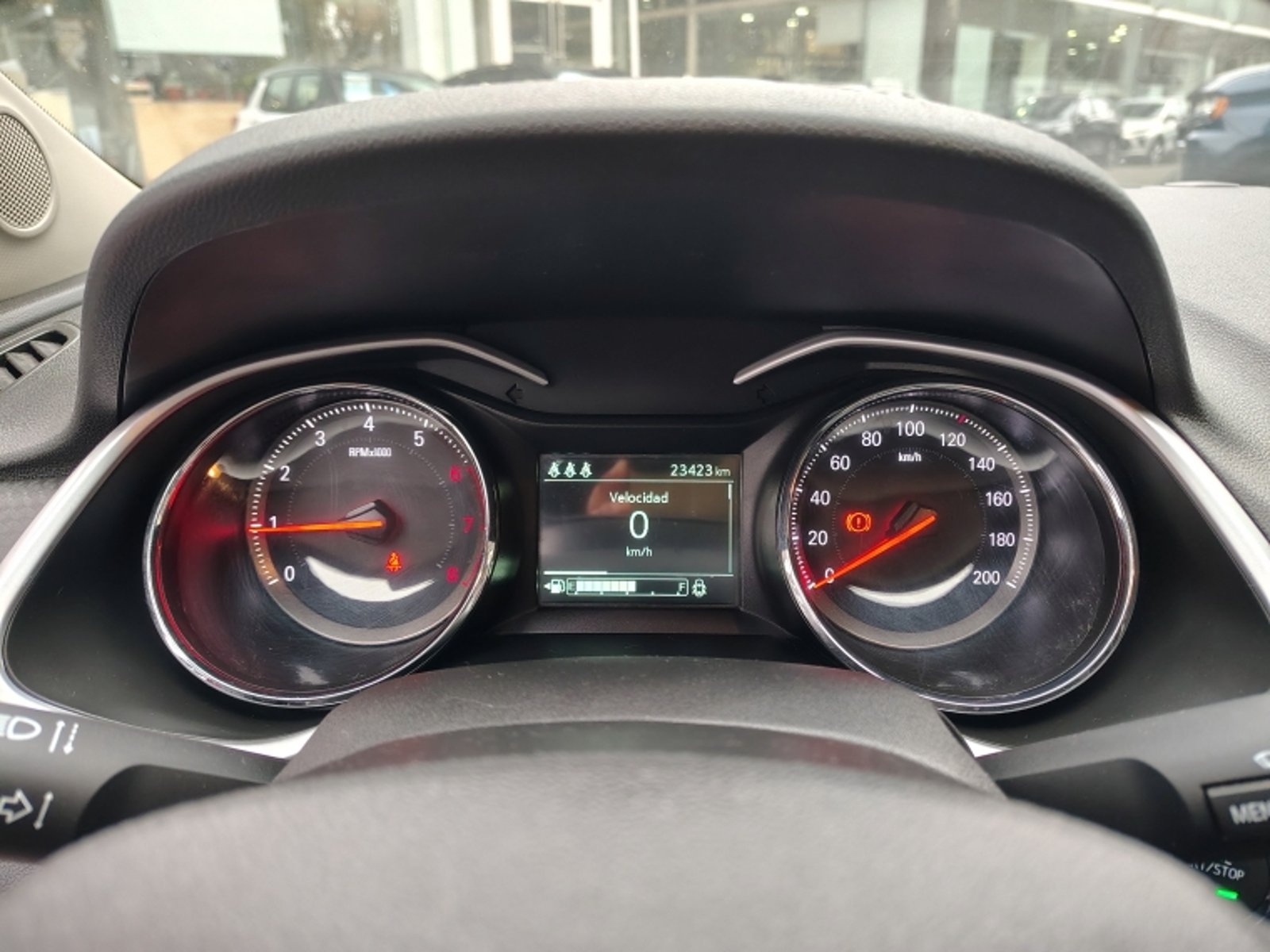 CHEVROLET ONIX 1.0 SEDAN LTZ MT 2024 - Imagen 13 de 20
