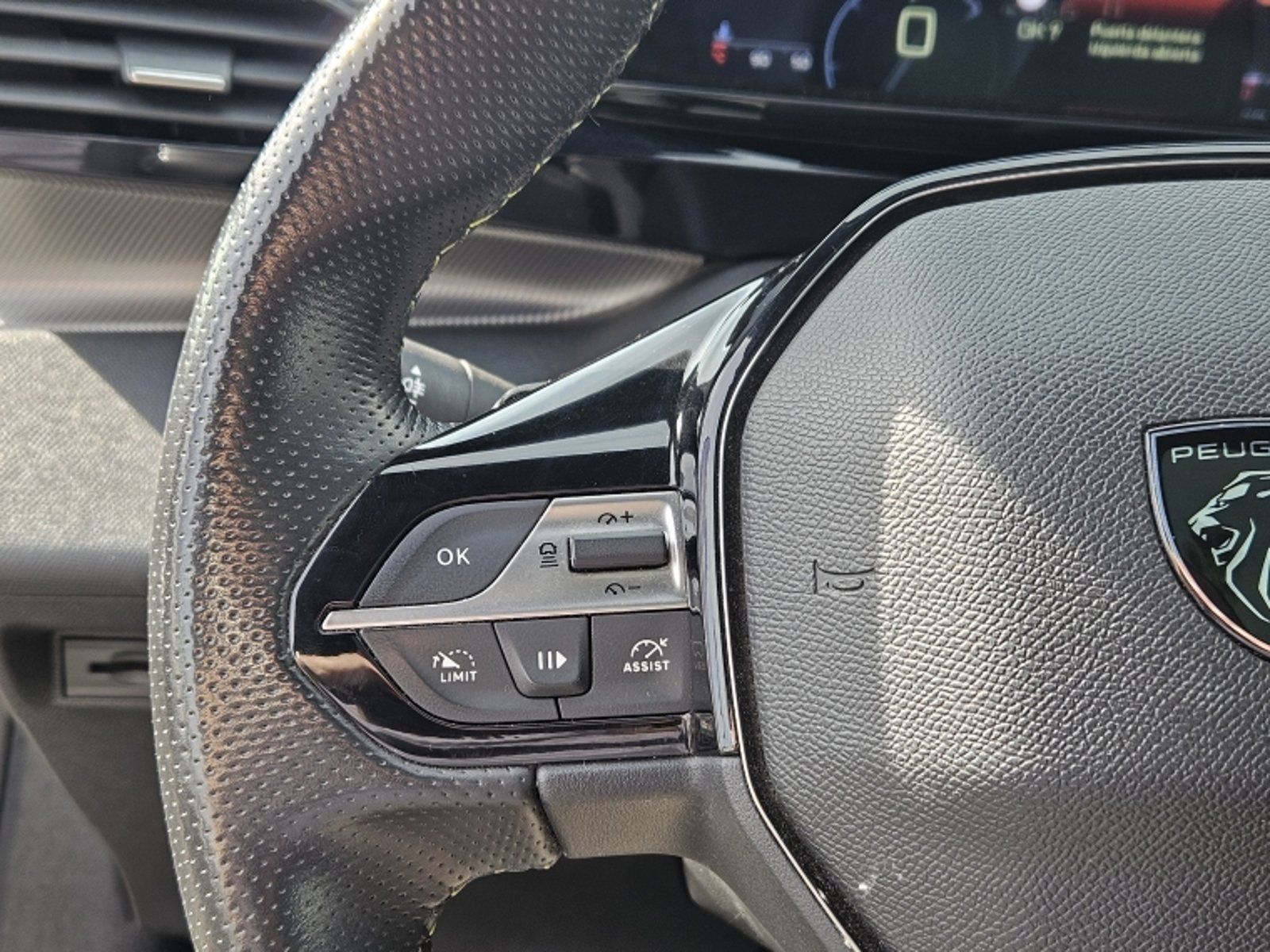 PEUGEOT 308 PURETECH 1.2 GT AUT 2022 - Imagen 18 de 20