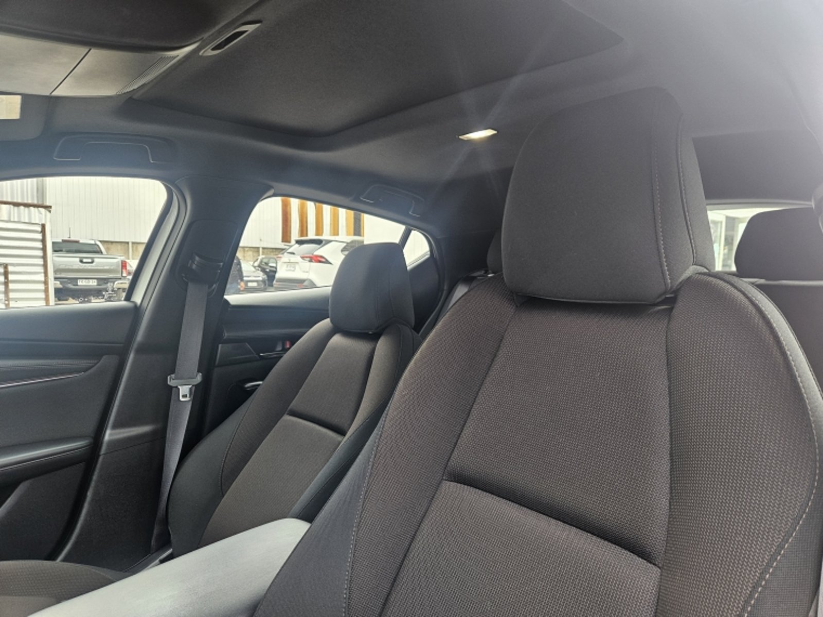 Mazda 3 3 SPORT V 2.0 7G 6 AT 2023 - Imagen 14 de 20