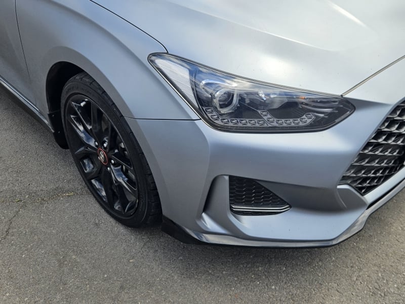 Hyundai VELOSTER JS GDI HB 1.6 AUT 2019 - Imagen 7 de 19