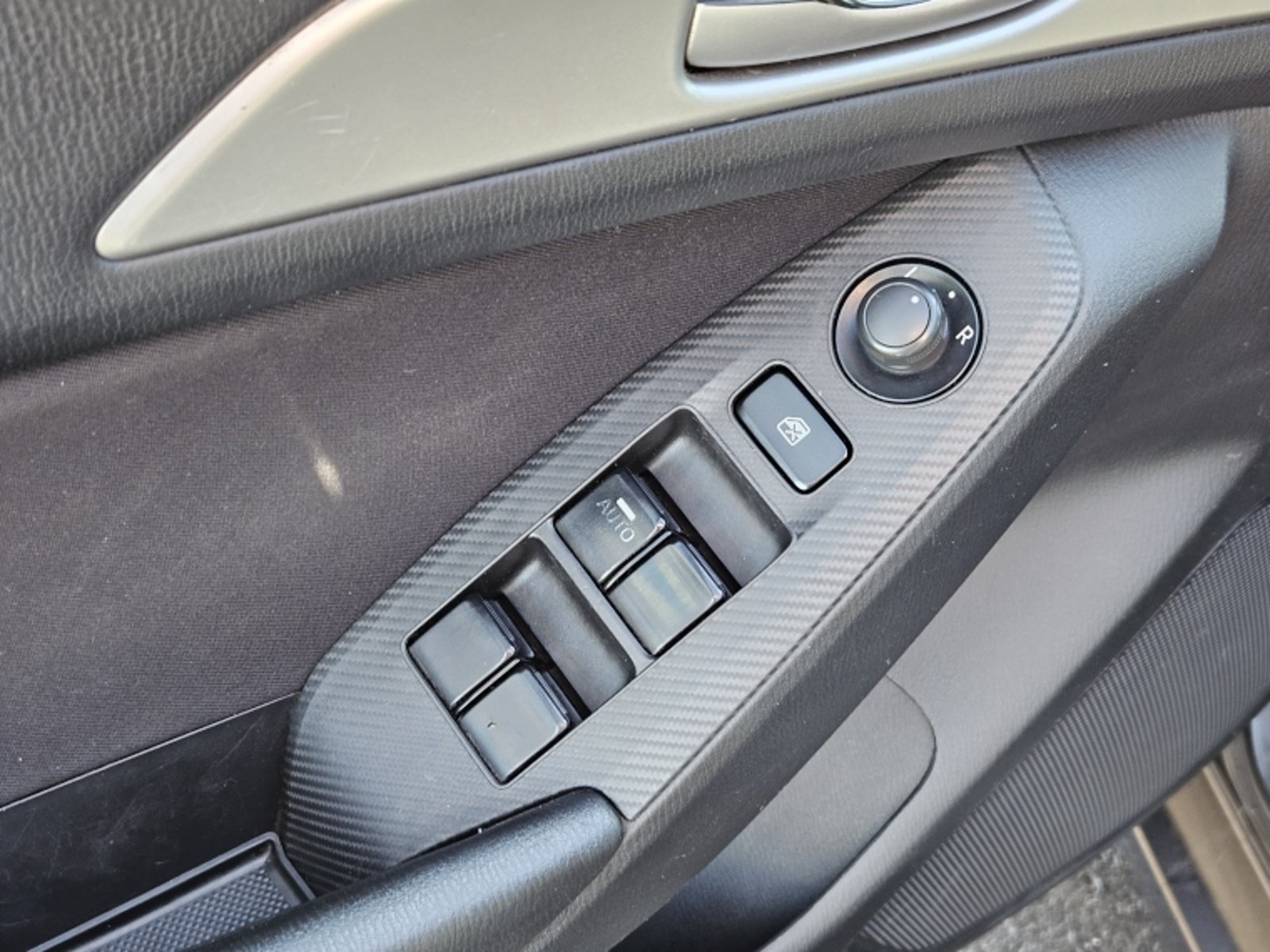 Mazda 3 S L AT 1.6 2018 - Imagen 14 de 18