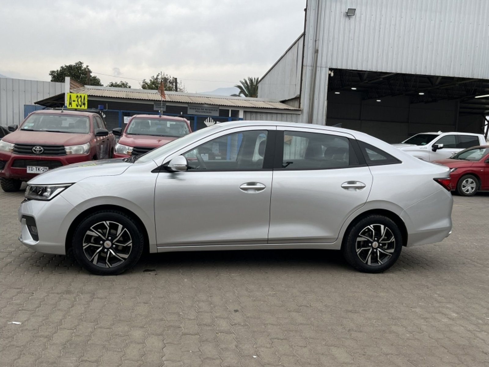 Chevrolet SAIL 1.5L NB CVT 2024 - Foto 2 de 20