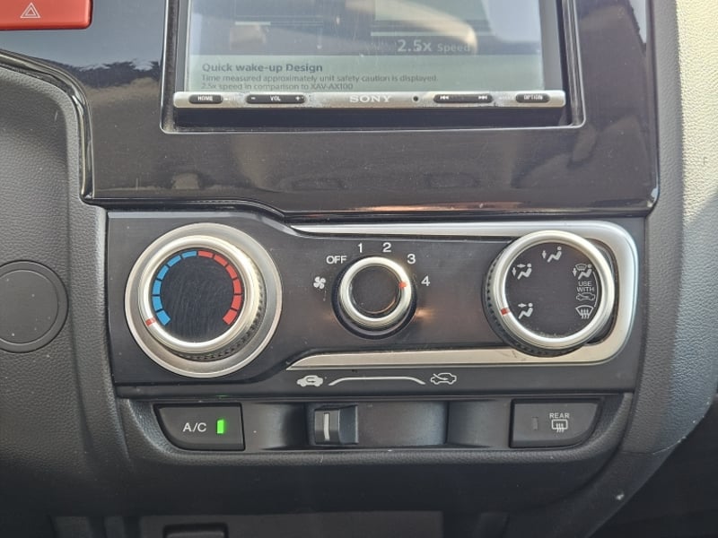 Honda WR-V WR V LX AUT 1.5 2020 - Imagen 13 de 19