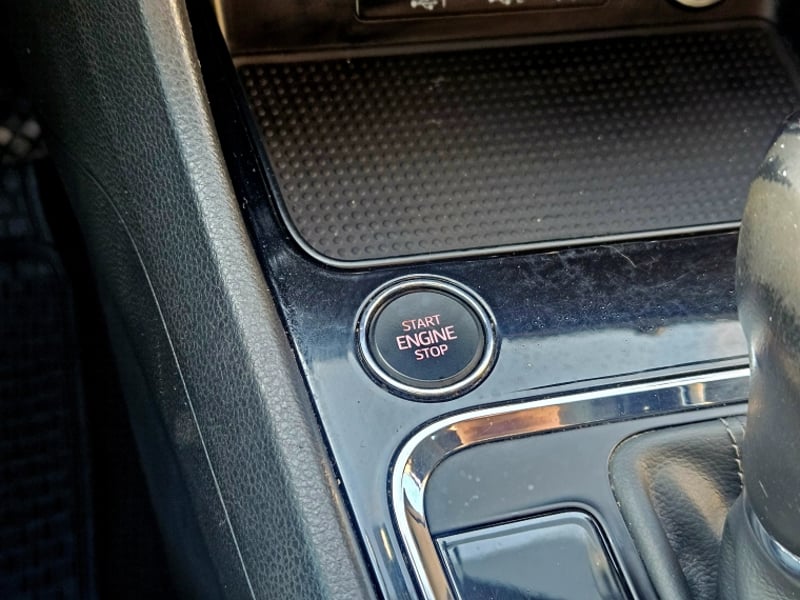 SEAT ATECA 1.4 XCELLENCE TSI DSG AT 4X4 2020 - Imagen 14 de 20