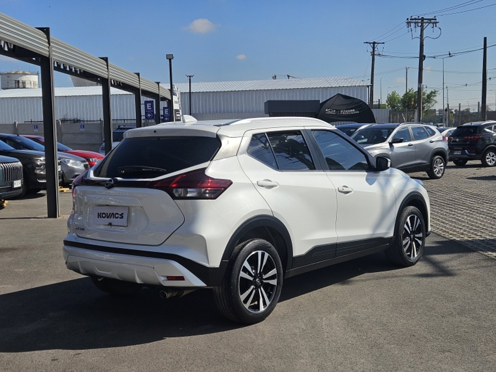 Nissan KICKS 1.6 ADVANCE MT 2024 - Foto 4 de 19