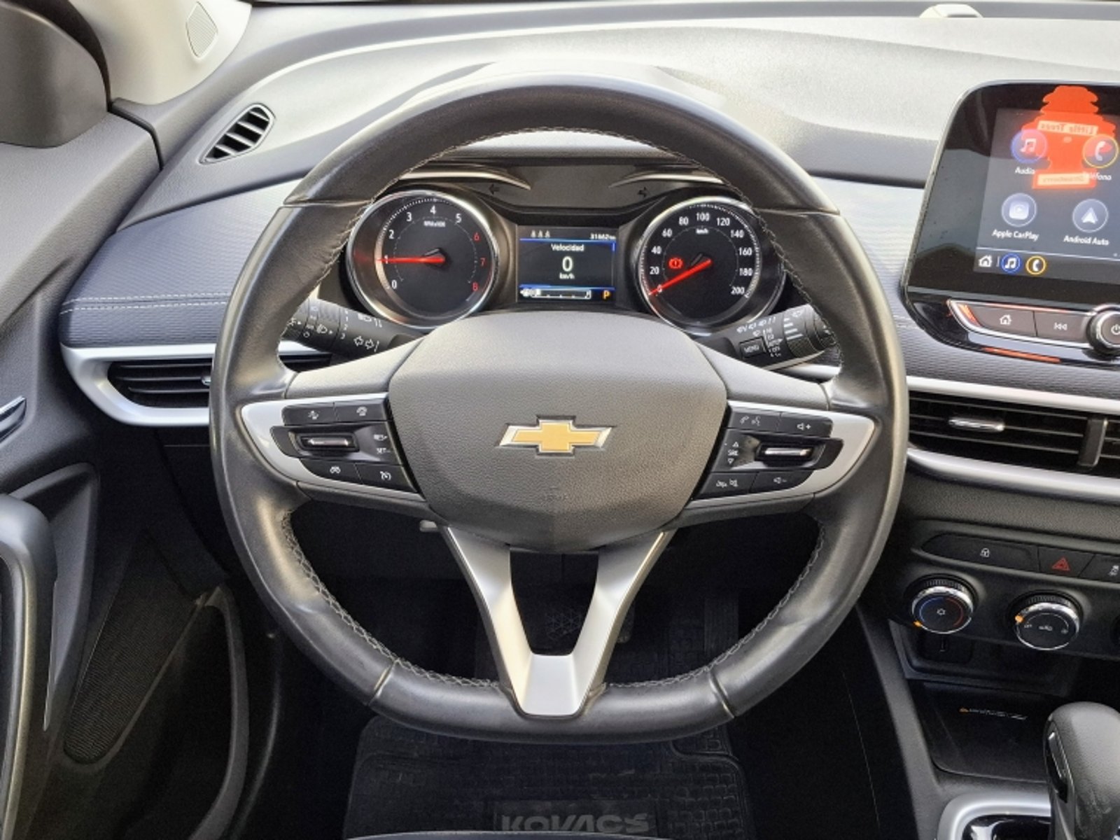 CHEVROLET TRACKER PREMIER AT 2024 - Imagen 9 de 20