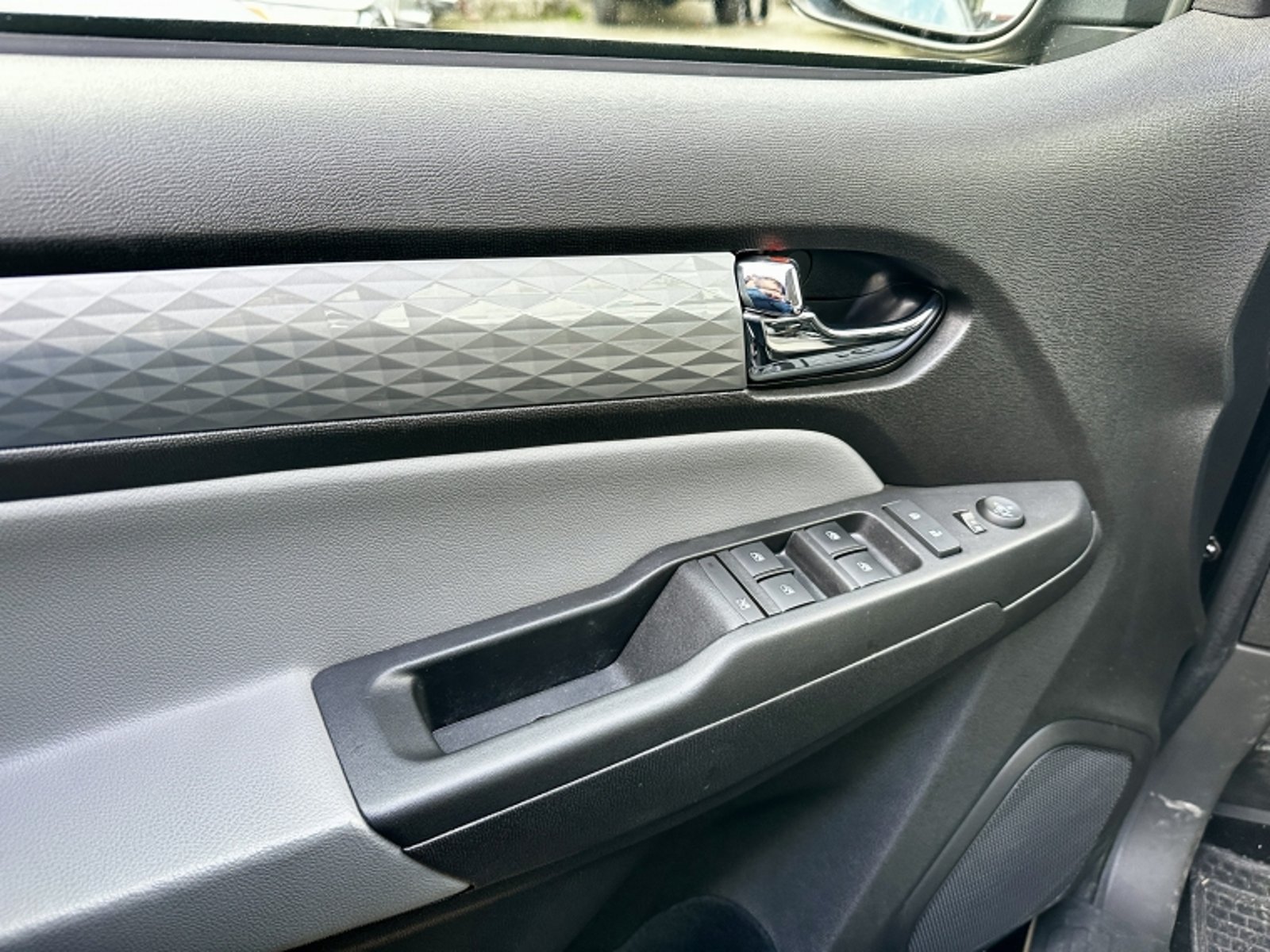 CHEVROLET COLORADO 2.8 AUT 2026 - Imagen 16 de 20