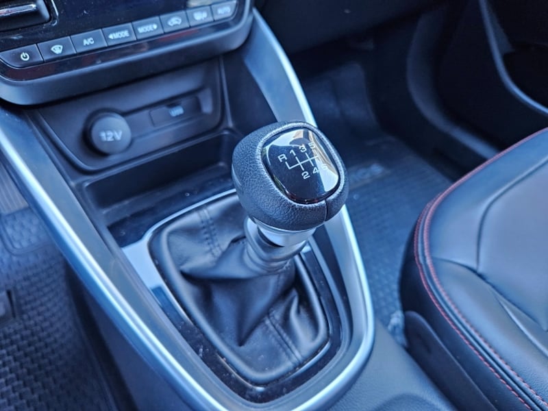 Chevrolet GROOVE 1.5 PREMIER  MT 2024 - Imagen 16 de 20