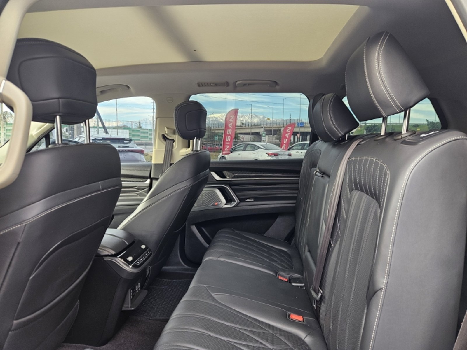MAXUS D90 FLAGSHIP AT 4X4 2.0 T 2024 - Imagen 9 de 20