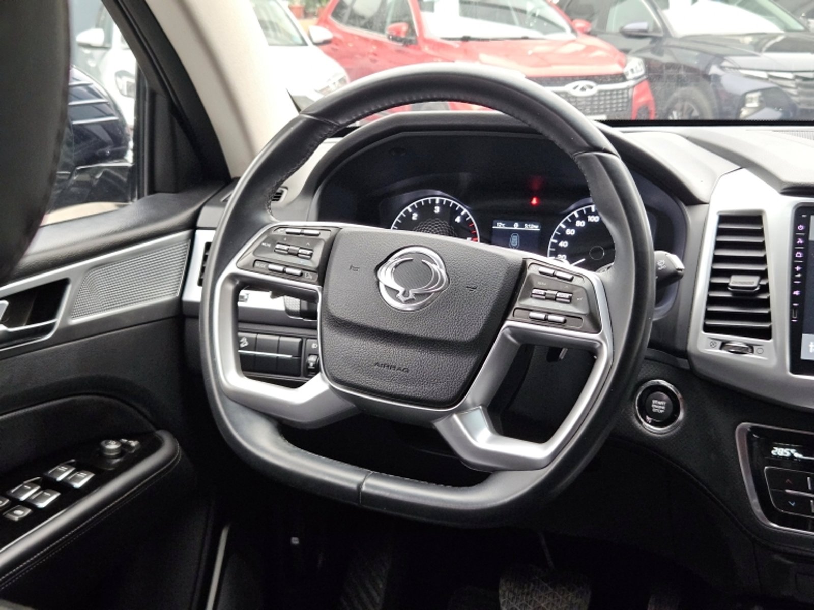 SsangYong REXTON 2.2  GLX AT DIESEL 2024 - Imagen 8 de 19