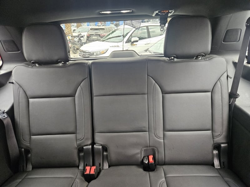 Chevrolet TAHOE Z71 5.3 4X4 AUT 2022 - Imagen 9 de 20