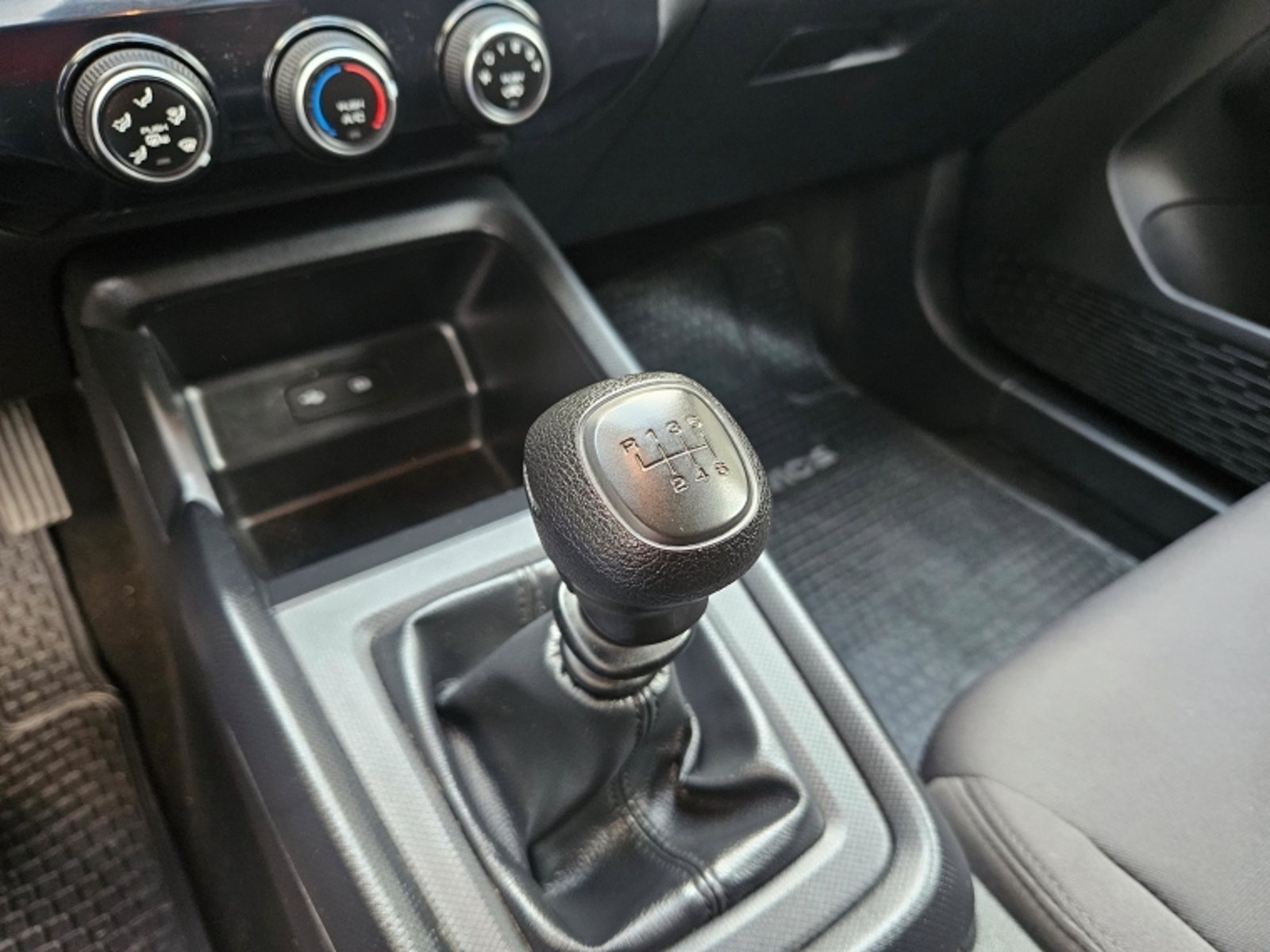 Chevrolet SAIL 1.5  LT  MT 2025 - Imagen 15 de 17