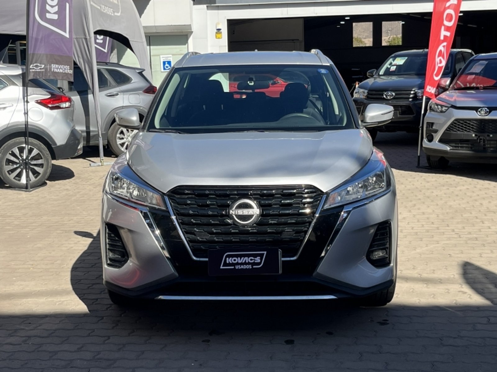 NISSAN KICKS 1.6 ADVANCE AT 2023 - Imagen 8 de 20