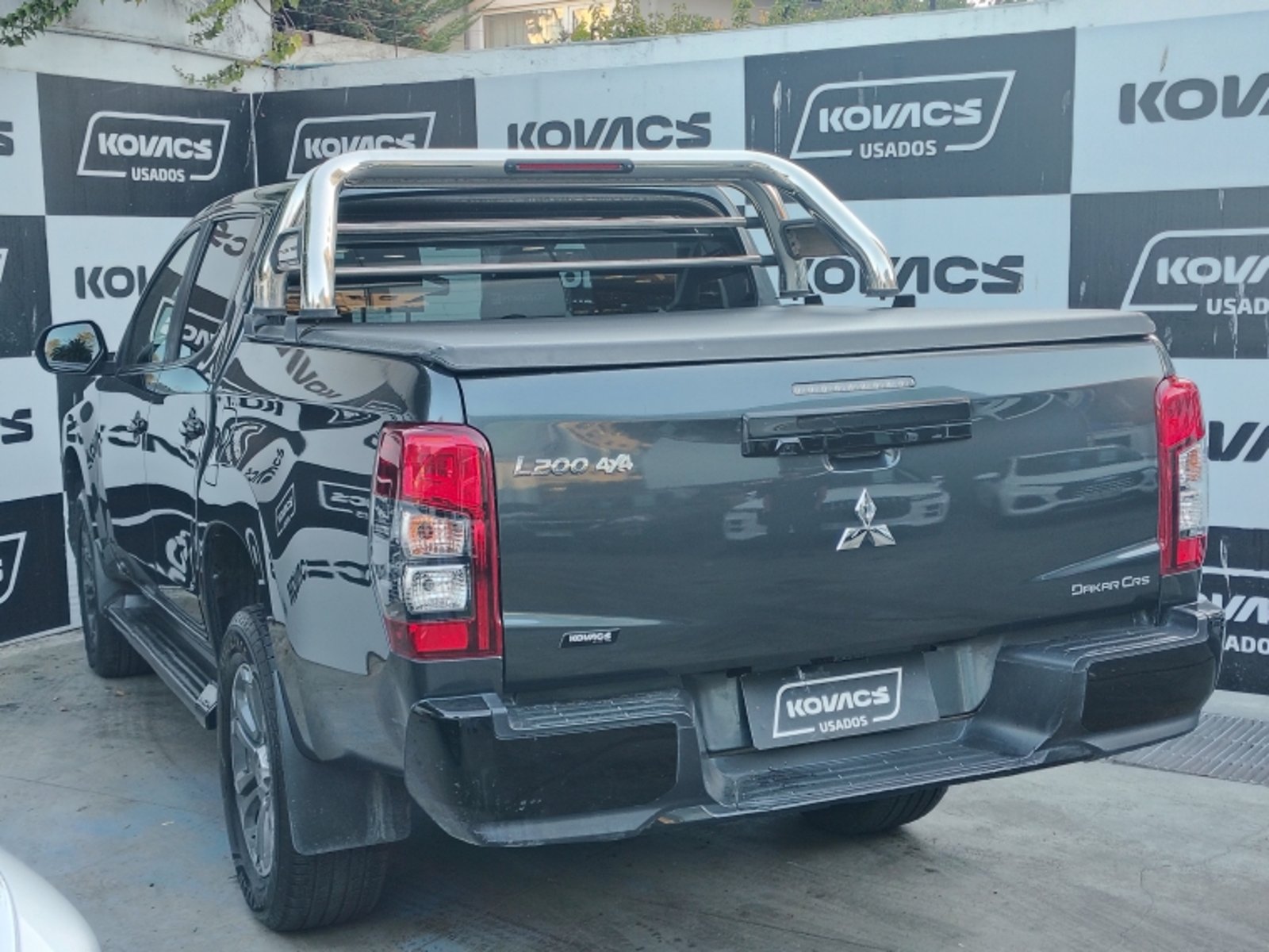 MITSUBISHI L200 2.4 TD DAKAR CRS HP AT  4X4  DOBLE CABINA 2023 - Imagen 7 de 19