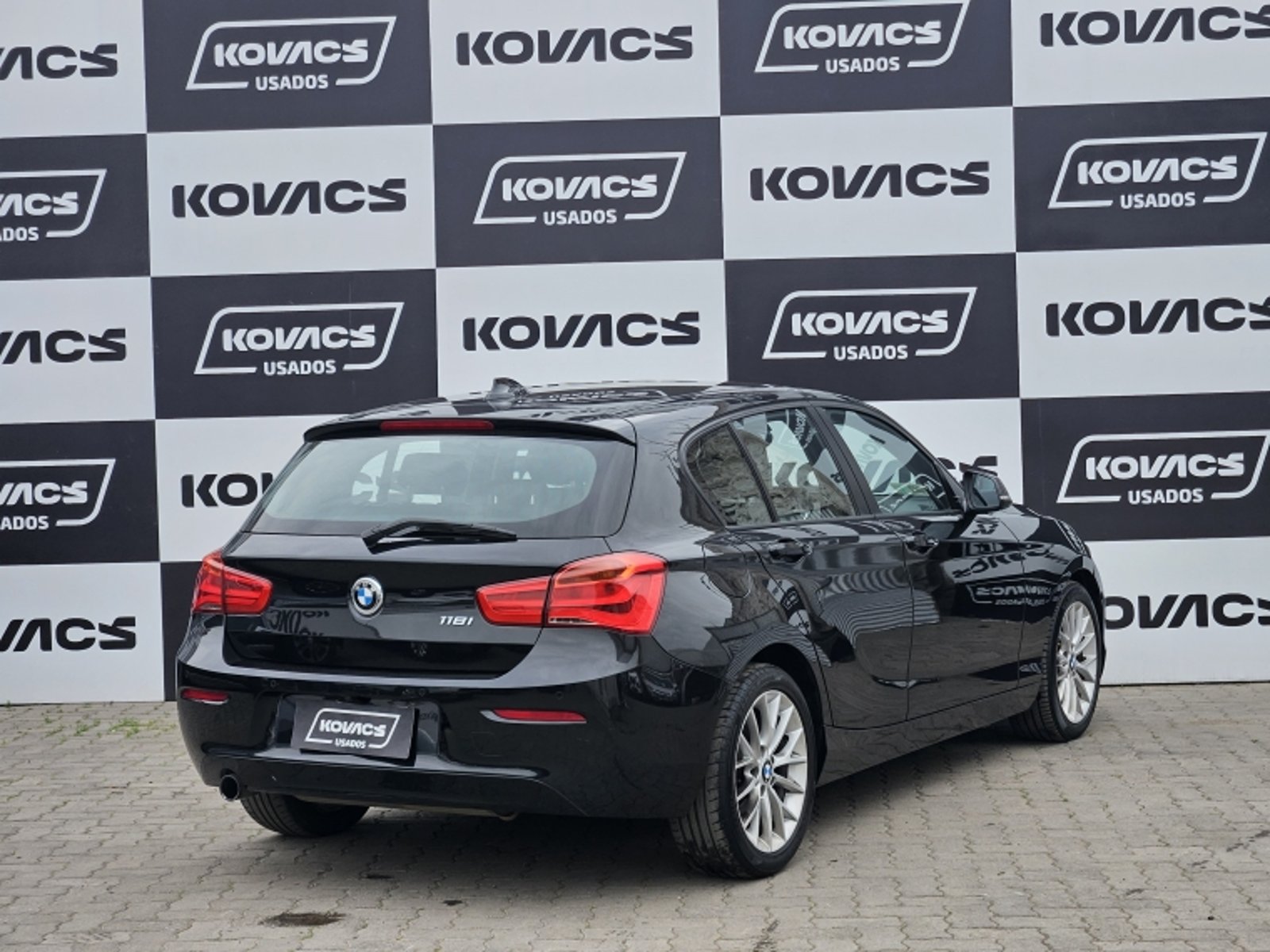 BMW 118 1.5 I 5 PUERTAS LCI AT 2017 - Foto 4 de 20