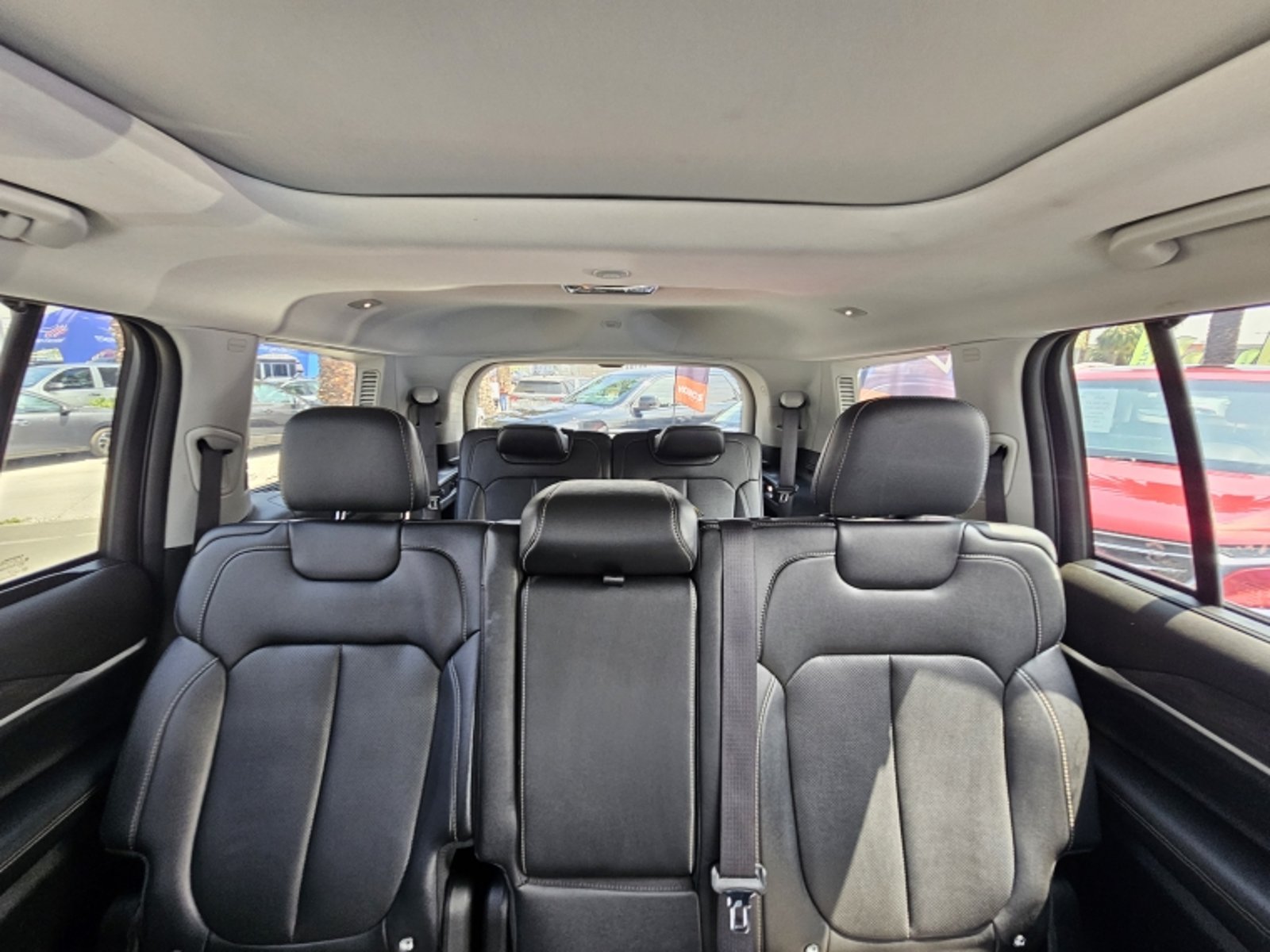 JEEP GRAND CHEROKEE 3.6 LIMITED L AT 4X4 2024 - Imagen 11 de 20