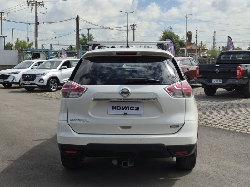 Nissan X-TRAIL SENSE CVT AT 2.5 2017 - Imagen 5 de 19