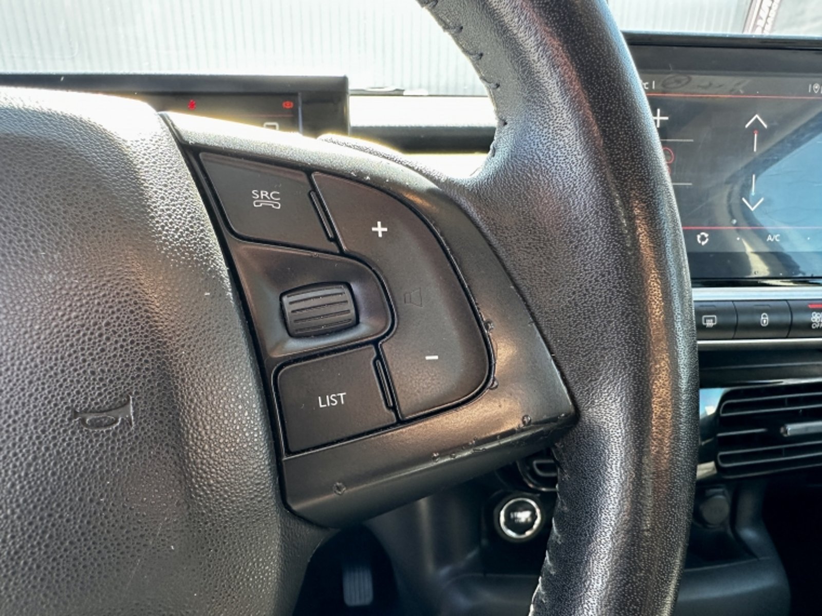CITROEN C-4 1.2 CACTUS PURETECH 110 S&S EAT6 SHINE MT 2019 - Imagen 12 de 19