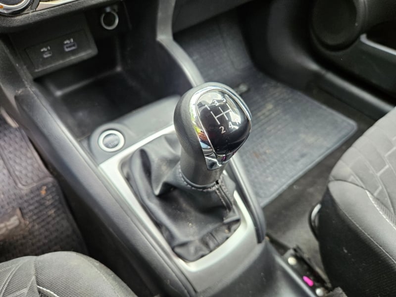 Nissan KICKS ADVANCE 1.6 MT 2022 - Imagen 12 de 19