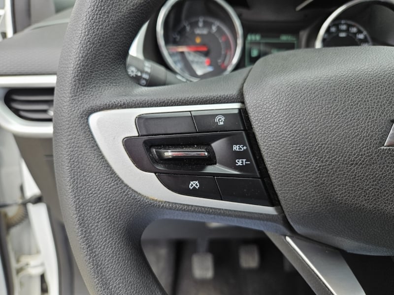 Chevrolet TRACKER 1.2 LS MT 2023 - Imagen 18 de 19