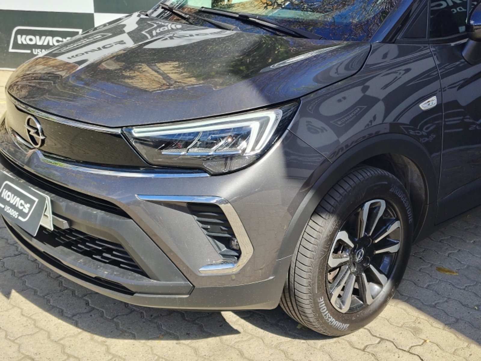 Opel CROSSLAND 1.2T EDITION AT 2024 - Foto 2 de 19