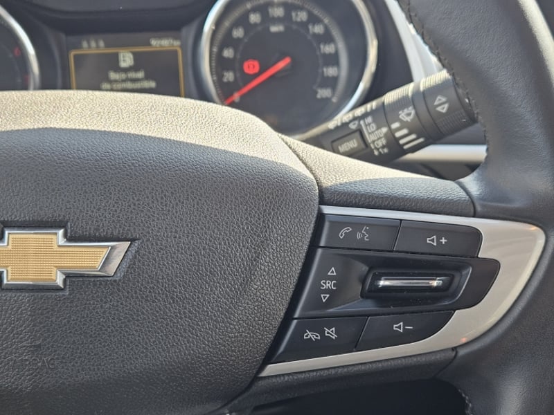 Chevrolet TRACKER PREMIER AT 1.2 2023 - Imagen 14 de 19