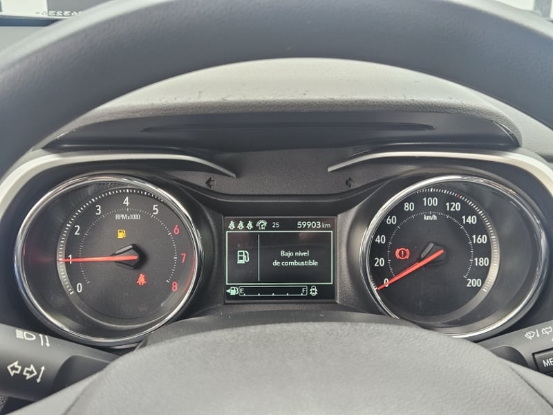 Chevrolet TRACKER 1.2 LTZ P MT 2023 - Imagen 15 de 20