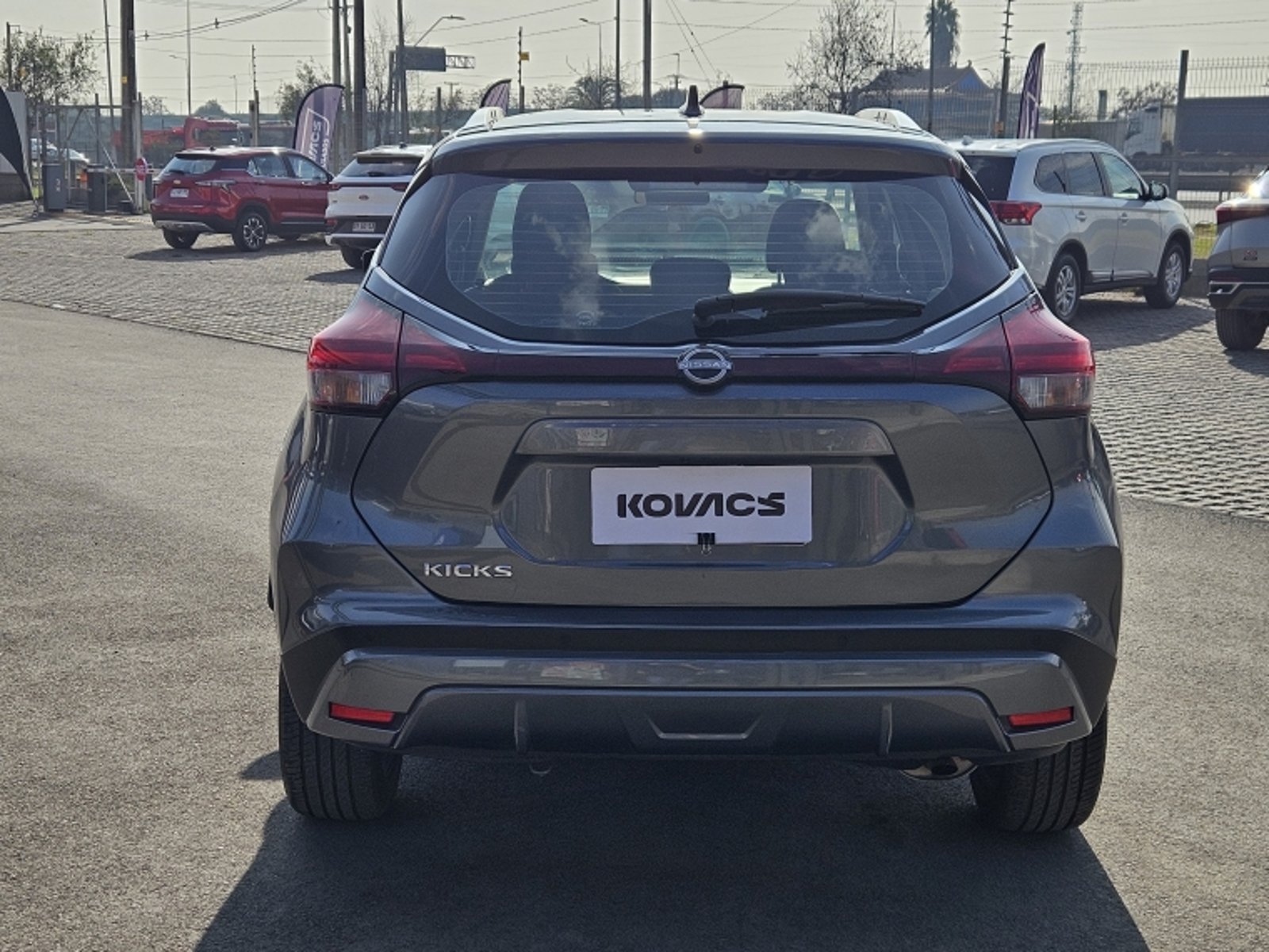 Nissan KICKS ADVANCE MT 1.6 2025 - Foto 5 de 20