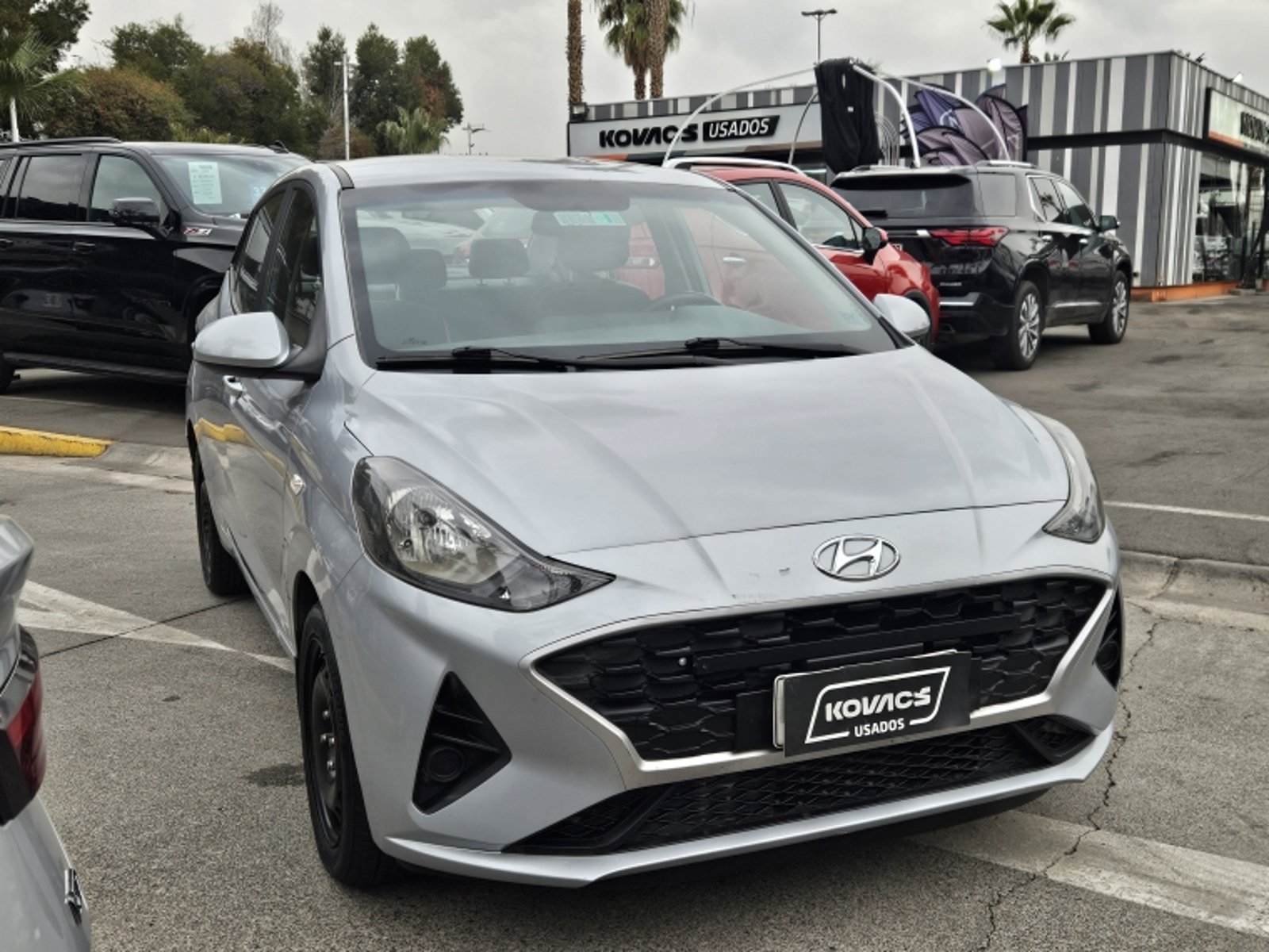Hyundai GRAND I10 1.2 AI3 HB PLUS MT 2022 - Foto 3 de 19