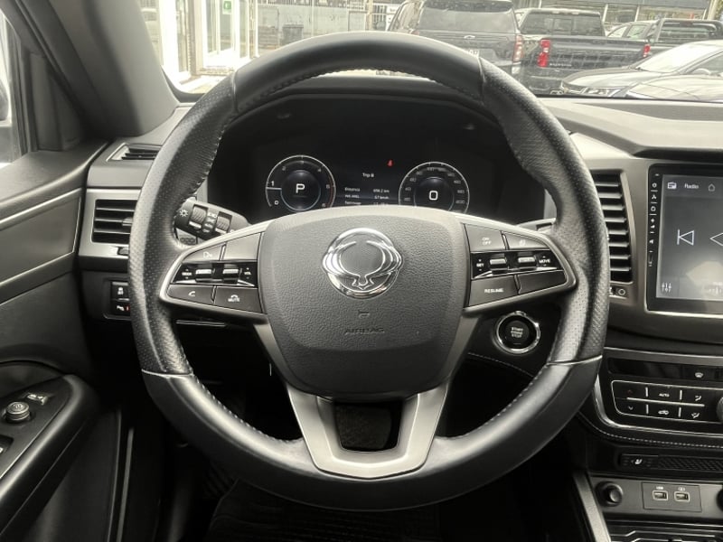 SsangYong MUSSO 2.2 LIMITED PLUS AT 4X4 DIESEL 2023 - Imagen 17 de 20